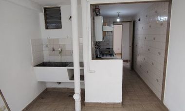 ALQUILER DE DEPARTAMENTOS EN SALTA. BARRIO CASTAÑARES. A 5 CUADRAS DE LA UNSA.