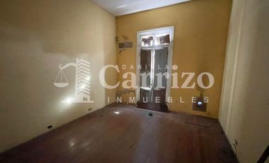 Bodega - Galpón con 309 m2 en venta en Balvanera