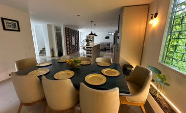 casa con amplio potencial comercial en el Buque