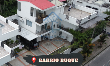 casa con amplio potencial comercial en el Buque