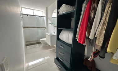 casa con amplio potencial comercial en el Buque