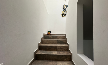 casa con amplio potencial comercial en el Buque