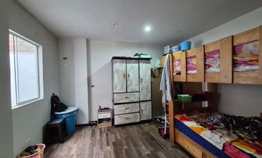 VENTA DE CASA MULTIFUNCIONAL 3 PISOS + AZOTEA EN CALLAO