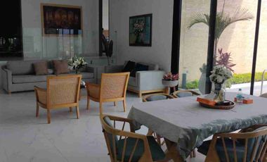 VENDO CASA RUITOQUE BAJO EXCELENTE CONJUNTO CERRADO AREA 880 METROS