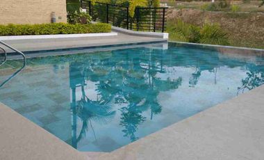 VENDO CASA RUITOQUE BAJO EXCELENTE CONJUNTO CERRADO AREA 880 METROS