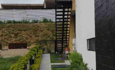 VENDO CASA RUITOQUE BAJO EXCELENTE CONJUNTO CERRADO AREA 880 METROS