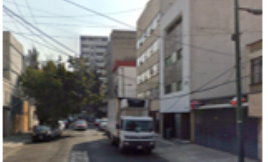 VENTA DE HERMOSA Y AMPLIA CASA EN COL DEL VALLE, CALLE MARTÍN MENDALDE, CDMX