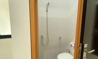 Murah !! DIJUAL RUMAH KOST DI GADING PUTIH TIMUR BANGUNAN BARU 16 KAMAR + 1 RUANG TOKO STRATEGIS