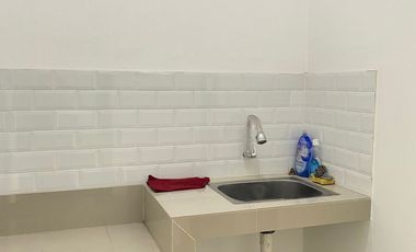 Murah !! DIJUAL RUMAH KOST DI GADING PUTIH TIMUR BANGUNAN BARU 16 KAMAR + 1 RUANG TOKO STRATEGIS