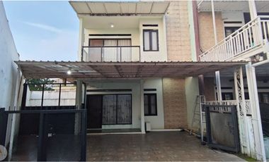 Rumah Bagus Tengah Kota Terawat Siap Huni, Arcamanik Bandung