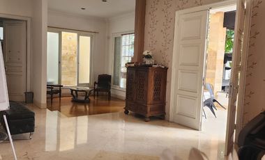 Disewa Rumah Kemang with pool 5BR Uk500m² at Jakarta Selatan