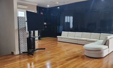 Disewa Rumah Kemang with pool 5BR Uk500m² at Jakarta Selatan