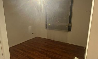 SE ARRIENDA DEPTO ESTILO MARIPOSA 2D 2B 49MTS2 SANTIAGO CENT