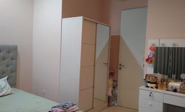 Murah !! DIJUAL RUMAH 2 LANTAI FULL PONDOK GADING RESIDENCE ADA KITCHEN SET