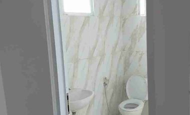 Di Sewakan Murah Ruko Tiga Lantai Plus Rooftop di Lokasi Strategis Pinggir Jalan Jakarta Barat