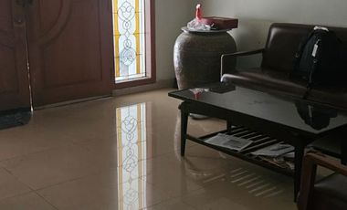 Murah !! DIJUAL RUMAH HOOK DI KOPYOR RAYA LOKASI STRATEGIS COCOK UNTUK USAHA