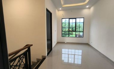 Dijual Rumah - Sentul Bogor -  Sentul City - Griya Alam Sentul - 1005 Baru SIAP HUNI