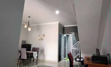 rumah strategis ekonomi dekat rs.husada,stasiun mangga besar di jakarta pusat