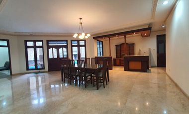 Mewah Rumah Taman Hunian Satelit, Kosongan With Pool