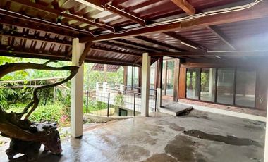 Disewakan ex coffee shop di Jl. Cilenggang 1 - BSD