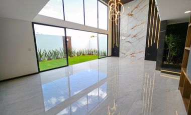 Casa en Venta - Parque Volcanes, Lomas de Angel\u00f3polis