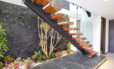 Casa en Venta - Parque Volcanes, Lomas de Angel\u00f3polis