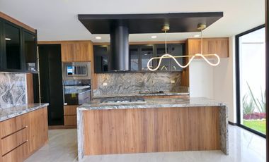 Casa en Venta - Parque Volcanes, Lomas de Angel\u00f3polis