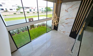 Casa en Venta - Parque Volcanes, Lomas de Angel\u00f3polis