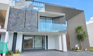 Casa en Venta - Parque Volcanes, Lomas de Angel\u00f3polis