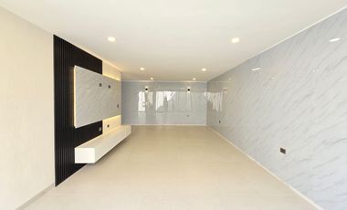 CASA EN VENTA EN LOMAS DE ANGELOPOLIS, PARQUE CUERNAVACA