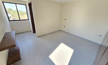 CASA EN VENTA EN LOMAS DE ANGELOPOLIS, PARQUE CUERNAVACA