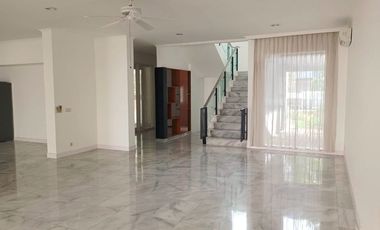 Purisakti II 10H Secure & Quite Compound, Lembonghouse