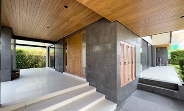 Newly Renovated Modern Style, with Rental Income 210,000 Baht/Month. For Sale: Evergreen Ville Bangna-Trat 56.