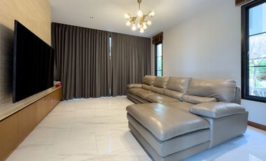 Newly Renovated Modern Style, with Rental Income 210,000 Baht/Month. For Sale: Evergreen Ville Bangna-Trat 56.