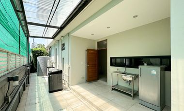 Newly Renovated Modern Style, with Rental Income 210,000 Baht/Month. For Sale: Evergreen Ville Bangna-Trat 56.