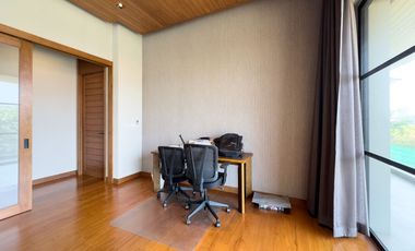 Newly Renovated Modern Style, with Rental Income 210,000 Baht/Month. For Sale: Evergreen Ville Bangna-Trat 56.