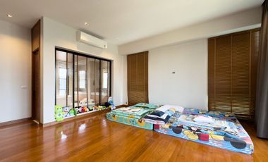 Newly Renovated Modern Style, with Rental Income 210,000 Baht/Month. For Sale: Evergreen Ville Bangna-Trat 56.