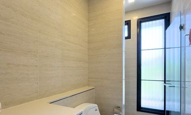 Newly Renovated Modern Style, with Rental Income 210,000 Baht/Month. For Sale: Evergreen Ville Bangna-Trat 56.