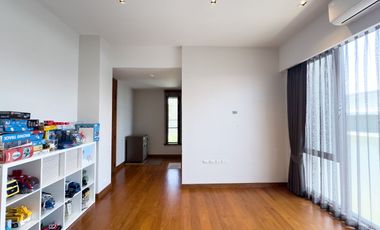 Newly Renovated Modern Style, with Rental Income 210,000 Baht/Month. For Sale: Evergreen Ville Bangna-Trat 56.