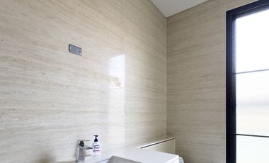Newly Renovated Modern Style, with Rental Income 210,000 Baht/Month. For Sale: Evergreen Ville Bangna-Trat 56.
