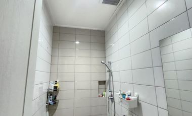 Rj.221- Murah !! Dijual/Disewakan !! Ruko Gandeng Luas 4,5x17 Siap Pakai Cocok untuk Usaha di Sedayu City Gading Soho