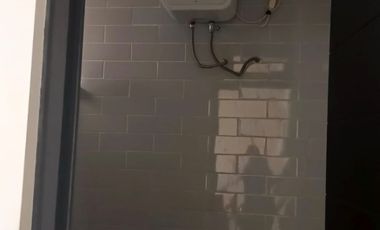 Disewakan cluster Lavesh semi furnished fasilitas lengkap kota Harapan Indah, siap pakai Strategis dekat Sumarecon Crown Gading, Babelan dan Tarumajay