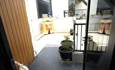 Rumah 2lt type attic 5x15 75m Cluster Mahakam The Signature MTS JGC Jakarta Garden City