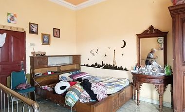 DIJUAL RUMAH SEMI FURNISH AREA MASKAREBET PALEMBANG