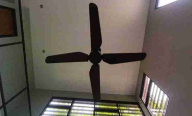 Dijual rumah gaya modern minimalis Margahayu Raya Bandung 
Bangunan baru tahun 2023