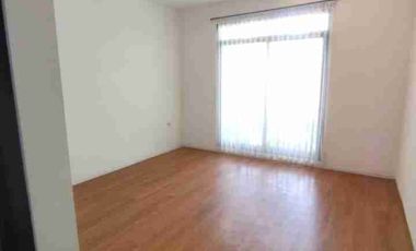 Dijual rumah gaya modern minimalis Margahayu Raya Bandung 
Bangunan baru tahun 2023