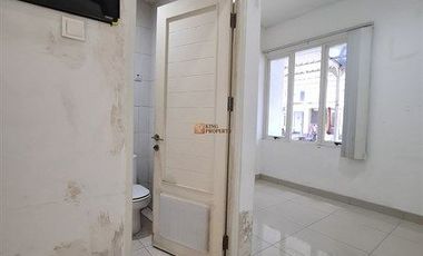 Rumah Minimalis Modern di Lokasi Strategis , Disewakan Rumah 2 lantai di Puri Mansion cocok untuk kamu yang sudah punya barang