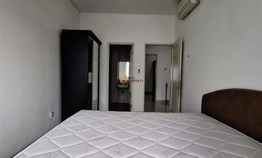 Rumah Minimalis Modern di Lokasi Strategis , Disewakan Rumah 2 lantai di Puri Mansion cocok untuk kamu yang sudah punya barang