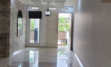 Rumah disewakan di Cilandak