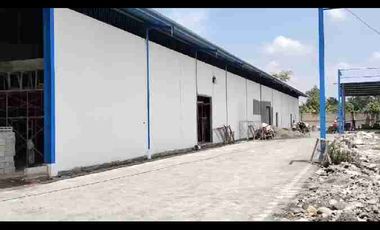 Dijual Kompleks Pergudangan Luas Bangunan Gress